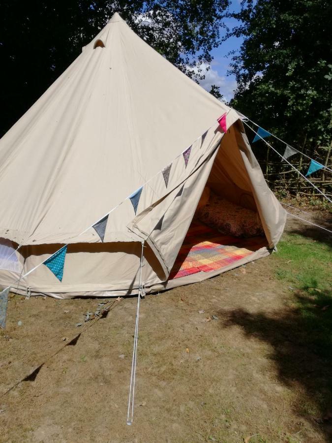 7 Valleys Camping Hotel Flers  Buitenkant foto